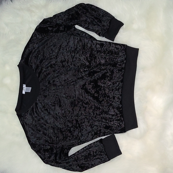 Black Velour Longsleeve Blouse - Picture 1 of 4